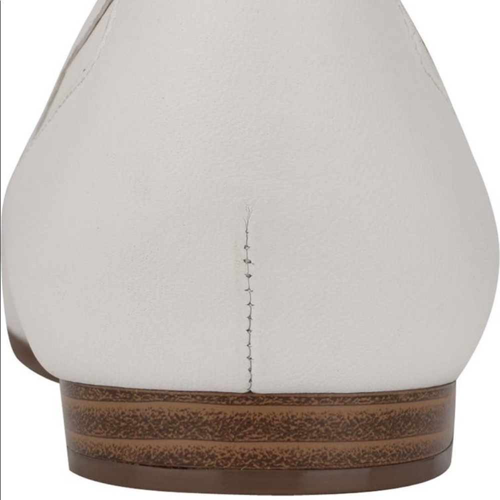 Bandolino® Liberty Slip-On - Picture 6 of 10